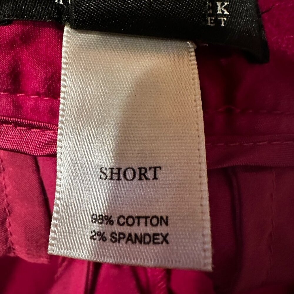 White House Black Market Shorts Size 6 / 2 for 1 deal Fair condition Read - Picture 12 of 14